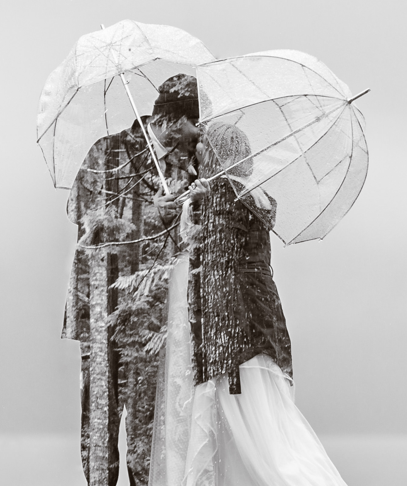 Couple celebrates rainy Olympic National Park elopement