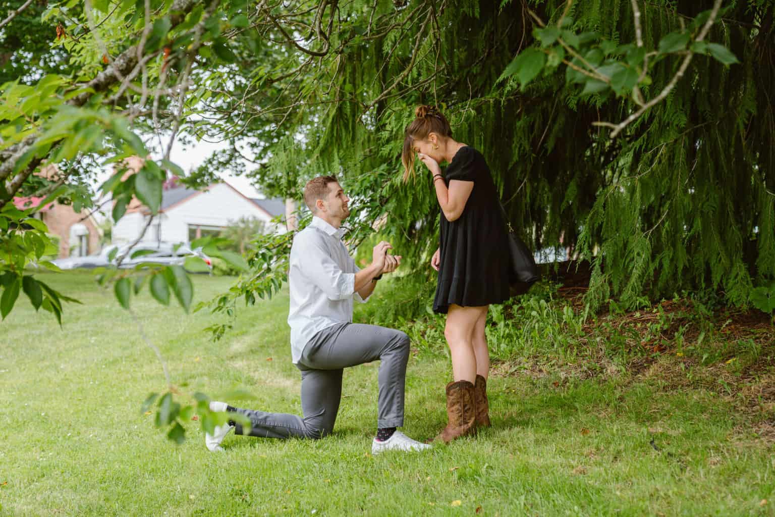 Man proposes to woman at Green Lake Park in Seattle