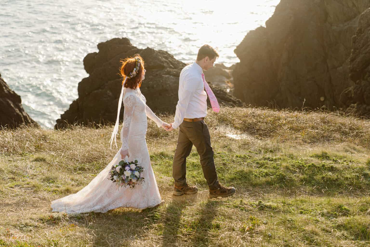 Oregon rocky coastline for your elopement