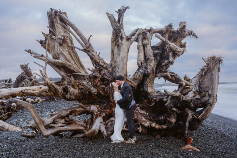 Washington Coast Elopement Ideas from Outshined Photography
